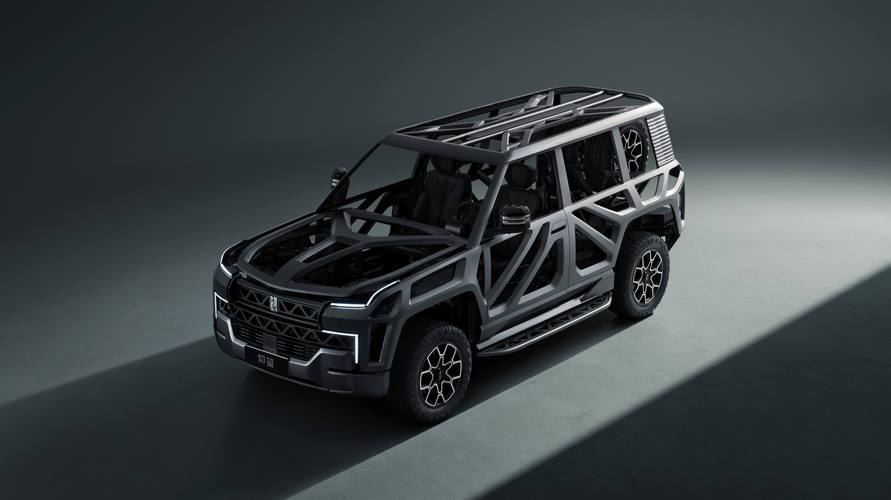 深圳309仰望U8硬派越野的科技魅力，国能汽车对传统燃油车市场的冲击